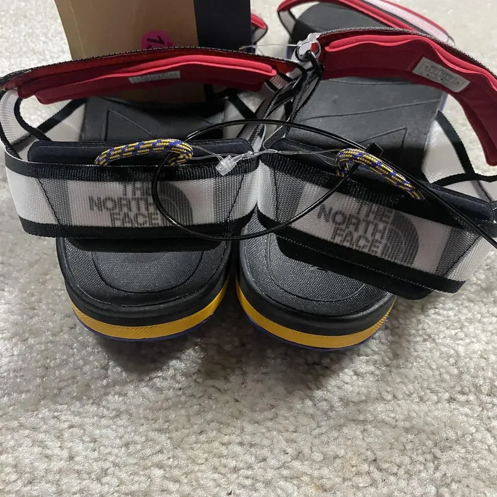 The North Face Sandals Mens 13 Red Black Skeena Sportsandal Hook Loop Strap